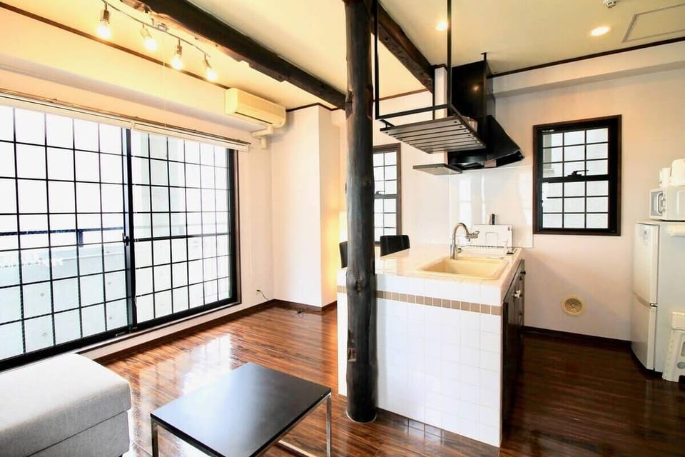 Kitchen area .