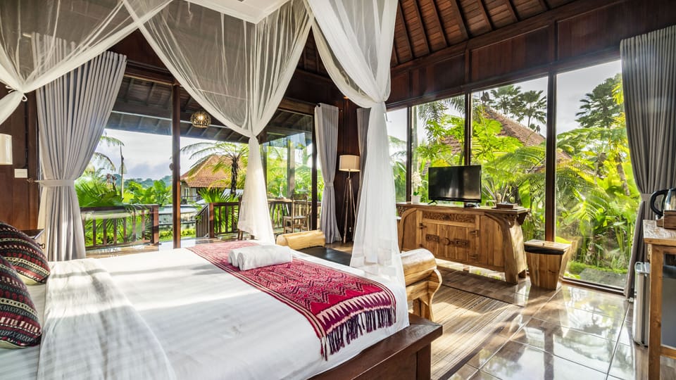 Suite Villa | Free WiFi, bed sheets