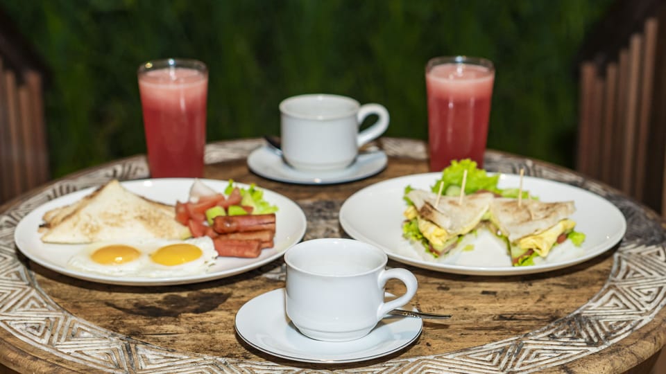 Breakfast meal