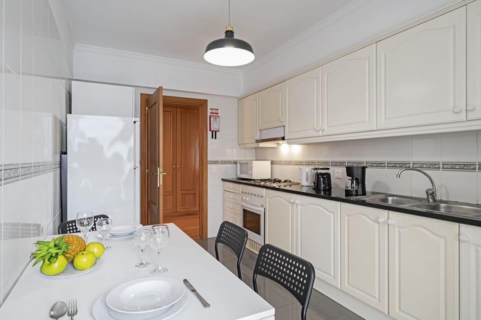 Full equipped kitchen.