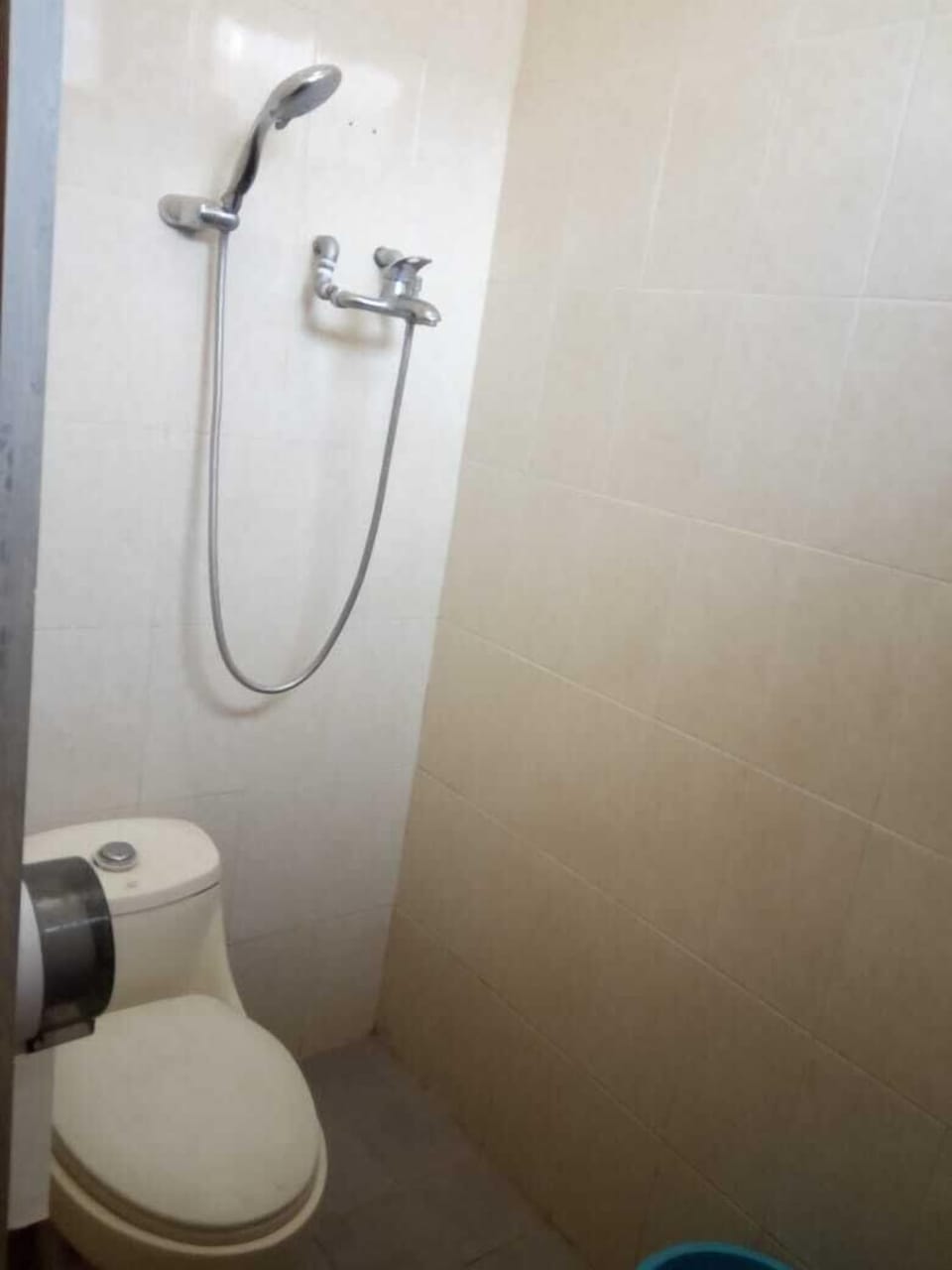 Superior Room | Bathroom | Shower, towels