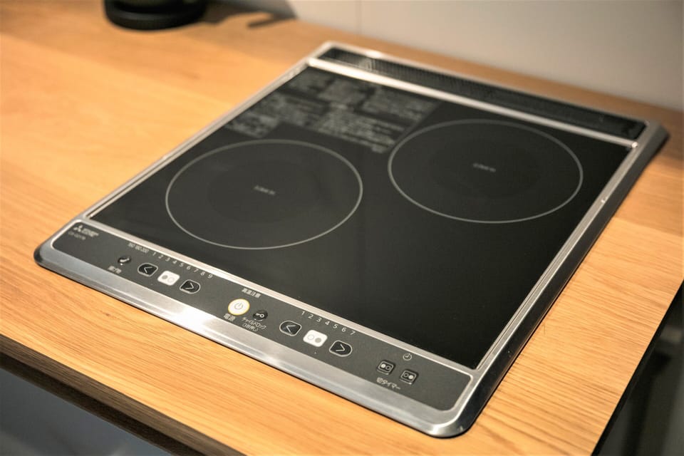 Standard | Private kitchen | Fridge, microwave, stovetop, electric kettle