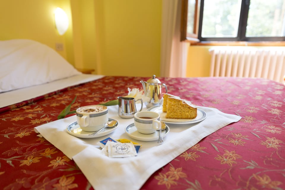 Room service - dining