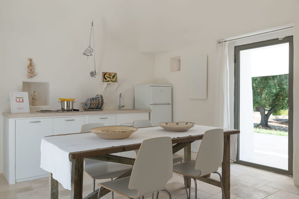 Apartment, 2 Bedrooms | In-room dining