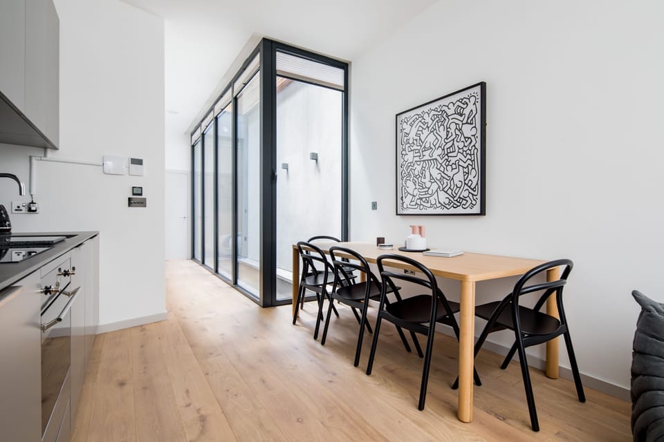 Luxury Suite, 3 Bedrooms, Terrace | In-room dining