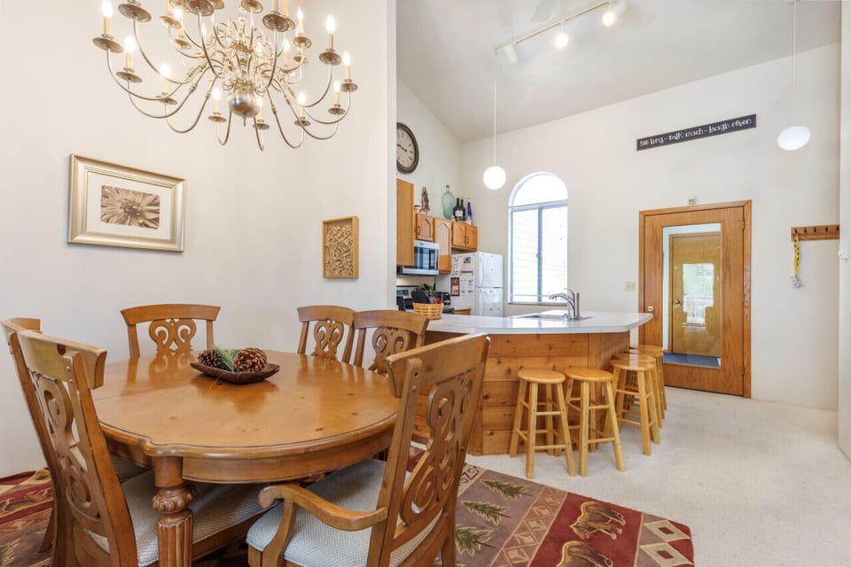 Large table seats 6