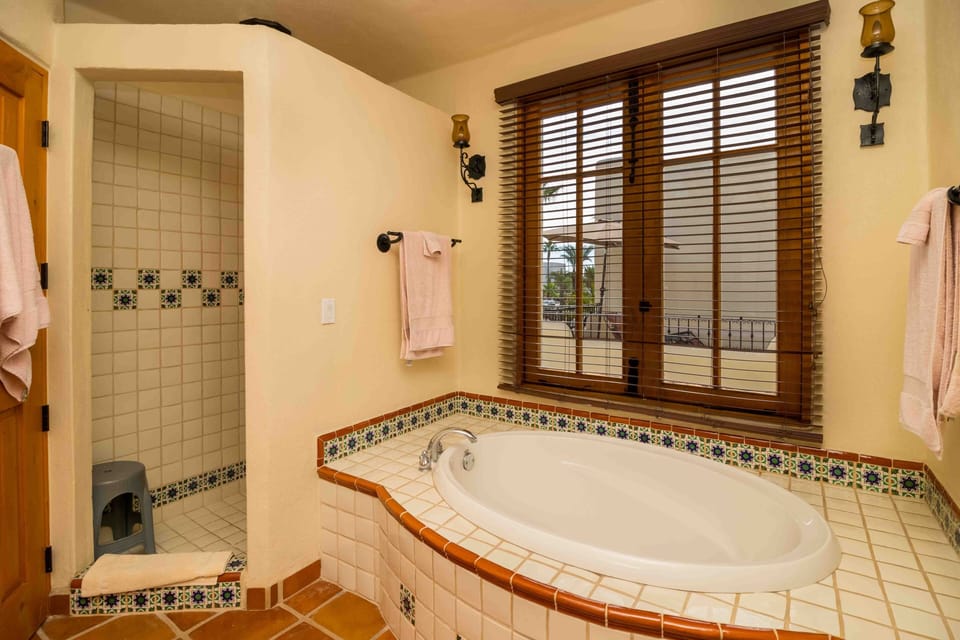 Master Bathroom Upstairs, shower, Bathtub
