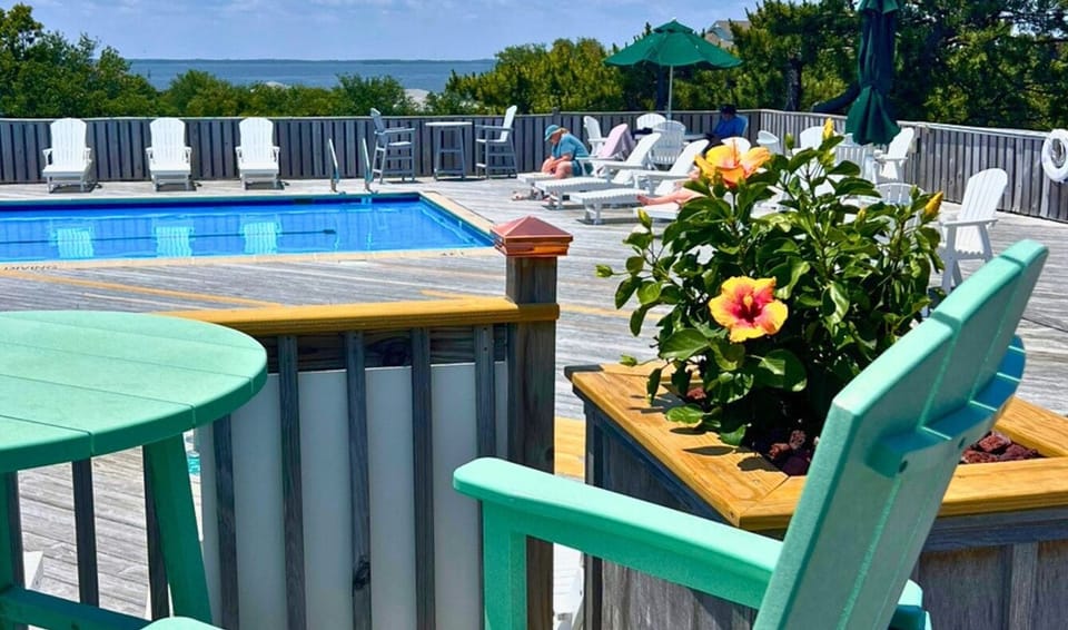 Ships Watch Pool Seating