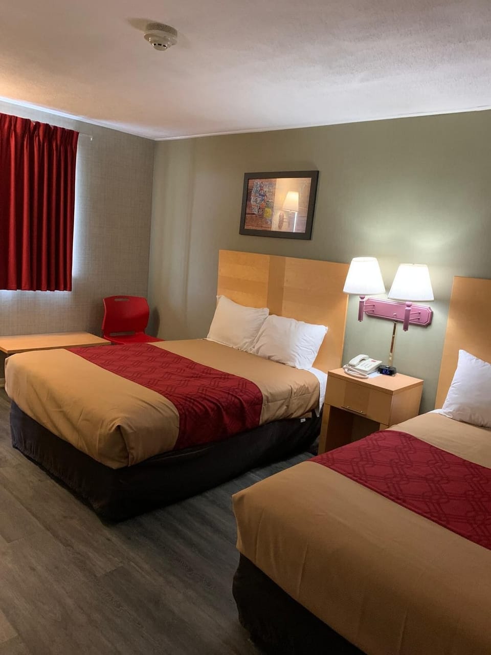 Standard Double Room | Individually decorated, individually furnished, desk, blackout drapes
