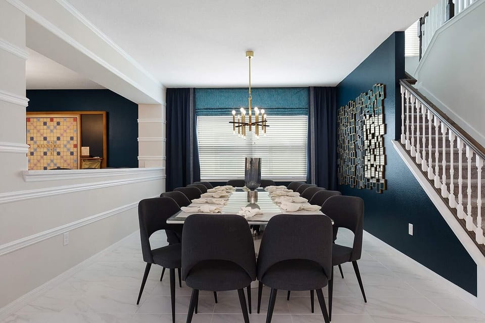 Dining Room *Highlight*