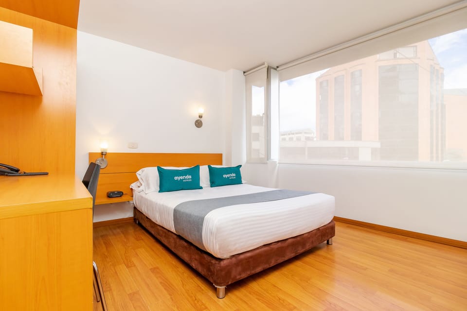Standard Double Room | Hypo-allergenic bedding available, minibar, in-room safe, desk