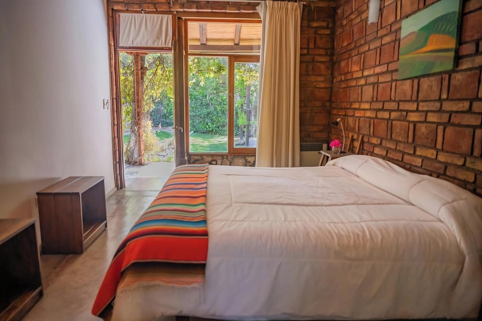 Standard Double Room, 1 Bedroom | Premium bedding, down comforters, Tempur-Pedic beds, in-room safe