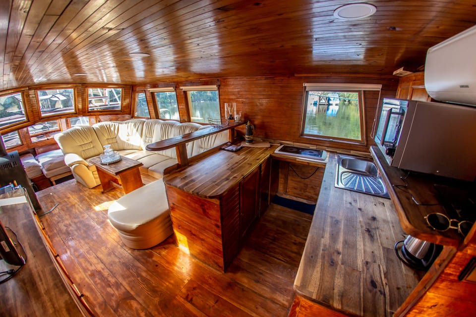 Classic Room - rentable sauna or hot tub | Private kitchen | Fridge, microwave, stovetop, coffee/tea maker