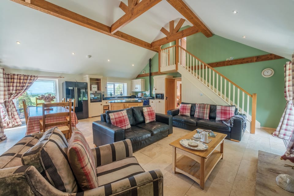 Beautiful, spacious living area