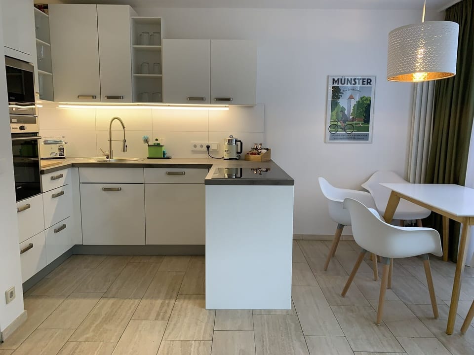 Romantic Apartment | Private kitchen | Microwave, coffee/tea maker, electric kettle, toaster
