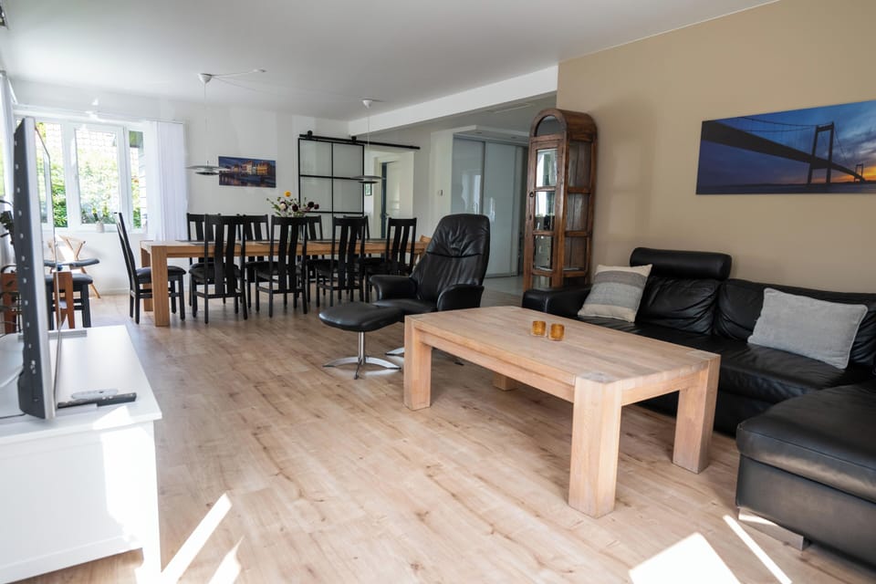 Cottage, 4 Bedrooms, 2 Bathrooms, Garden Area | Living area | Flat-screen TV, toys