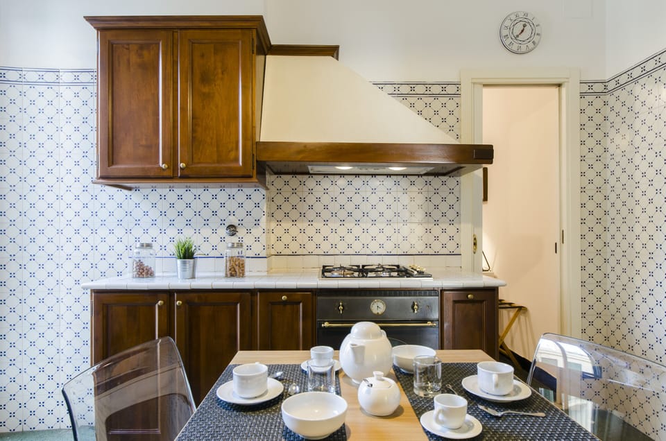 Apartment, Balcony, Sea View (4 Bedrooms) | Private kitchen | Fridge, microwave, oven, stovetop