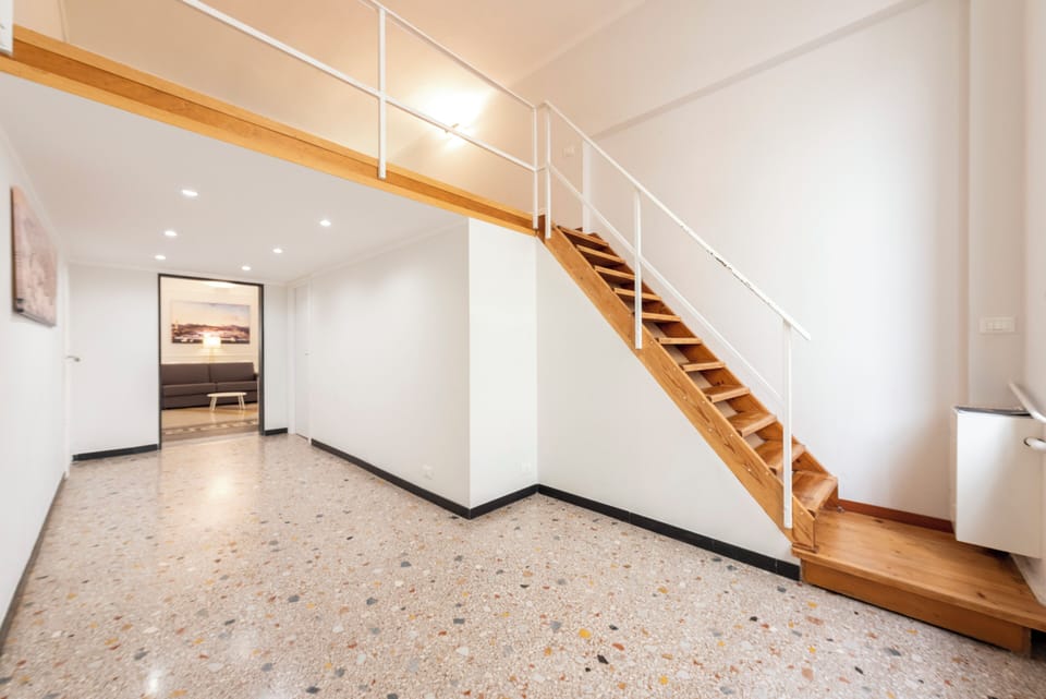 Apartment (3 Bedrooms) | 3 bedrooms, laptop workspace, iron/ironing board, WiFi (free)