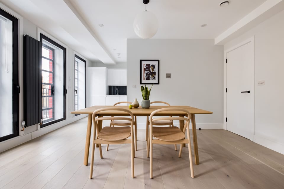 Luxury Suite, 2 Bedrooms | In-room dining