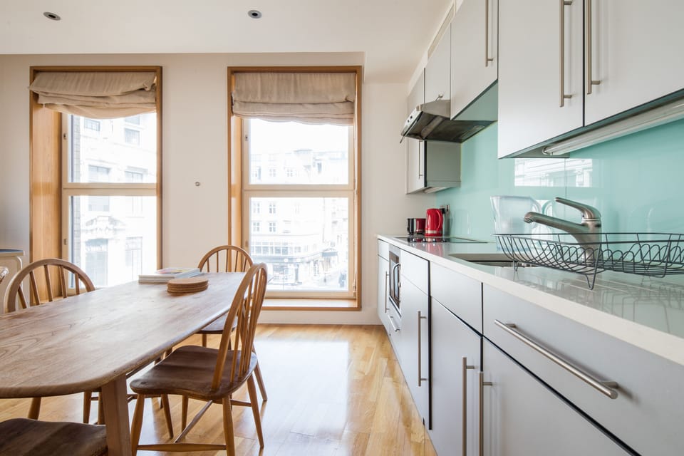 Apartment | Private kitchen | Fridge, microwave, oven, stovetop