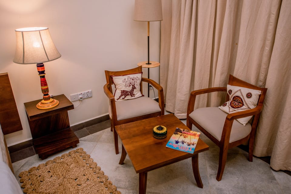Deluxe Twin Room, 1 Bedroom, Sea View, Beachside | Egyptian cotton sheets, premium bedding, Select Comfort beds