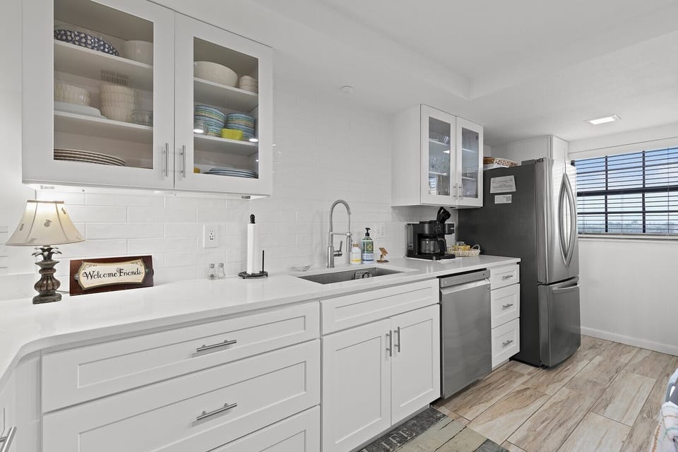 All New Kitchen and Appliances