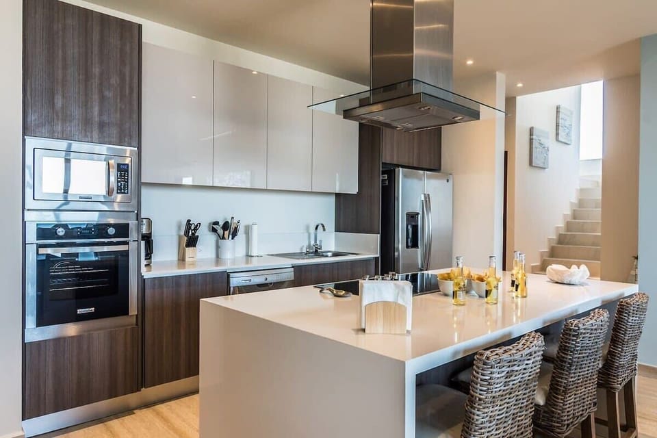Fully equipped kitchen