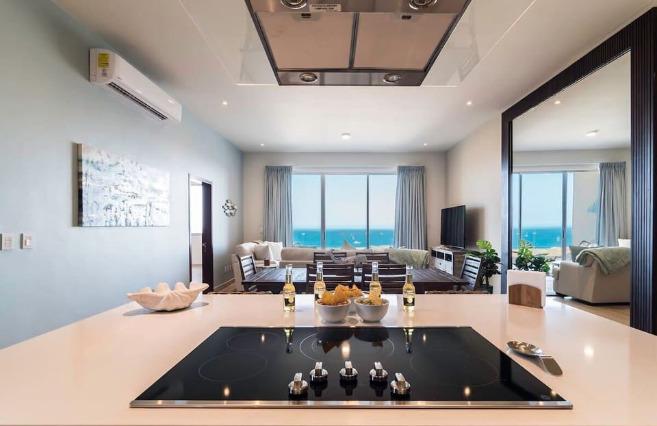 Open kitchen 