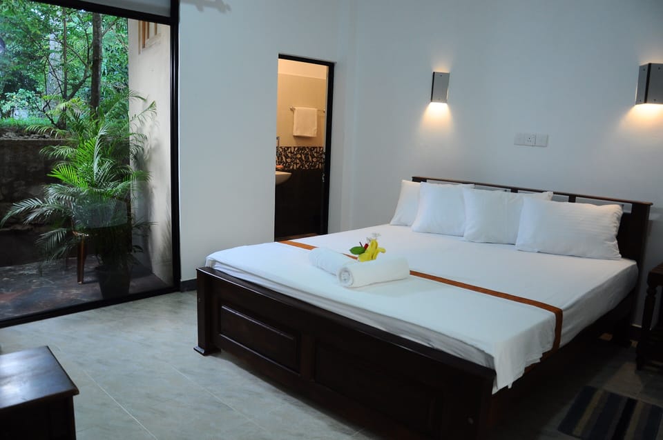 Double Room | In-room safe, individually furnished, desk, free WiFi