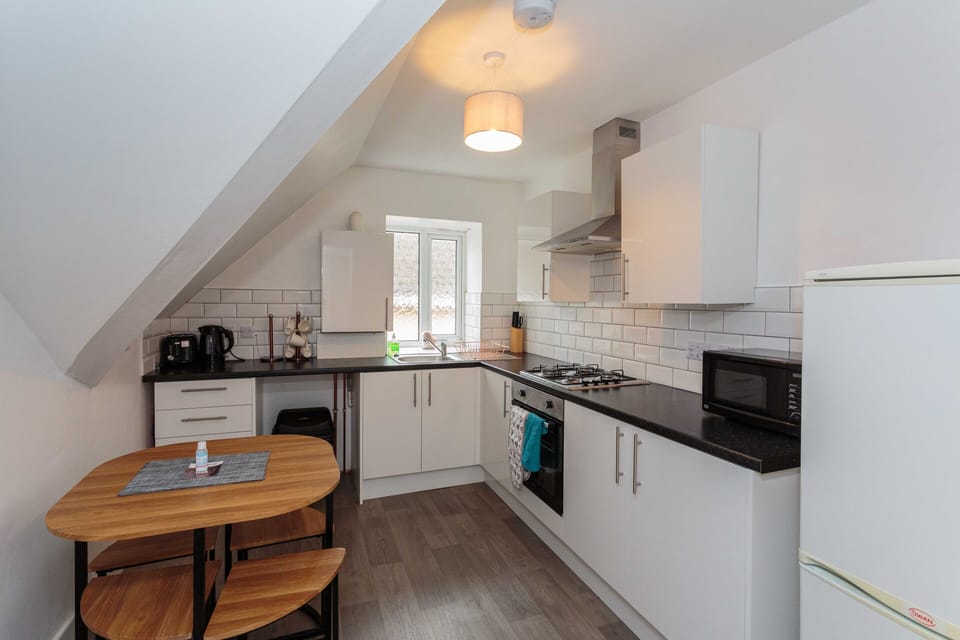 Apartment, Private Bathroom | Shared kitchen