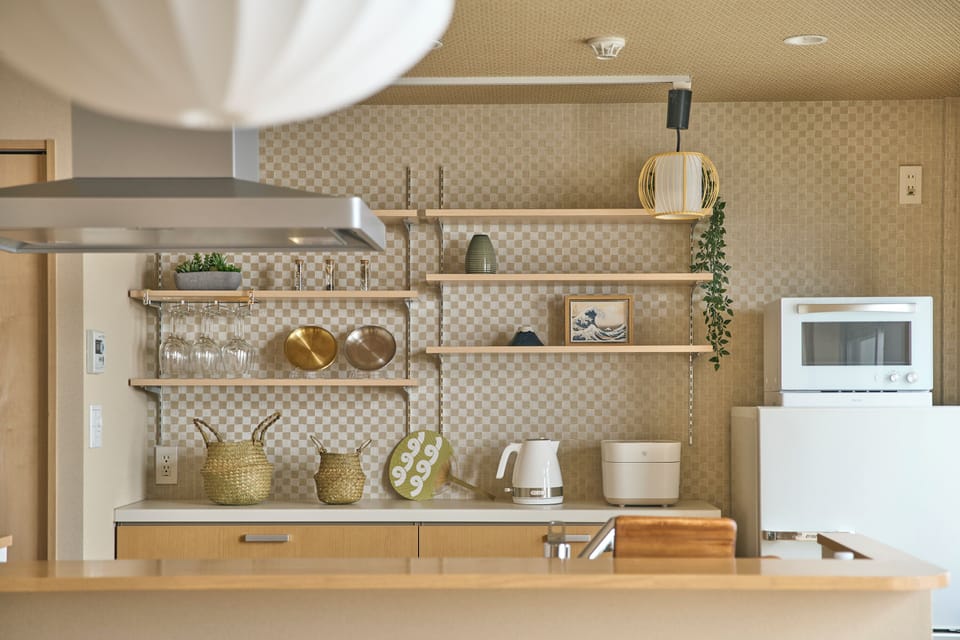 Family Suite | Private kitchen | Fridge, microwave, stovetop, electric kettle