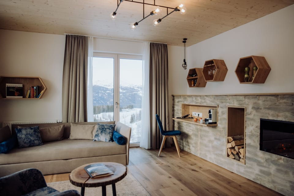 Superior Suite, 1 Queen Bed with Sofa bed, Mountain View | Mountain view