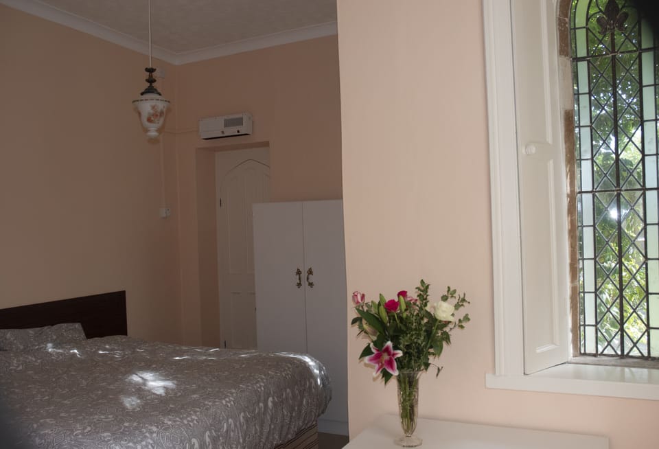 The Orangery Apartment Apartment in Bristol