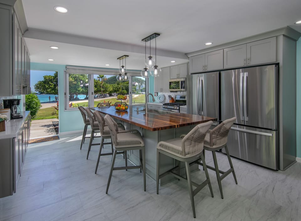 Beautiful new kitchen & check out how close it is to the water!