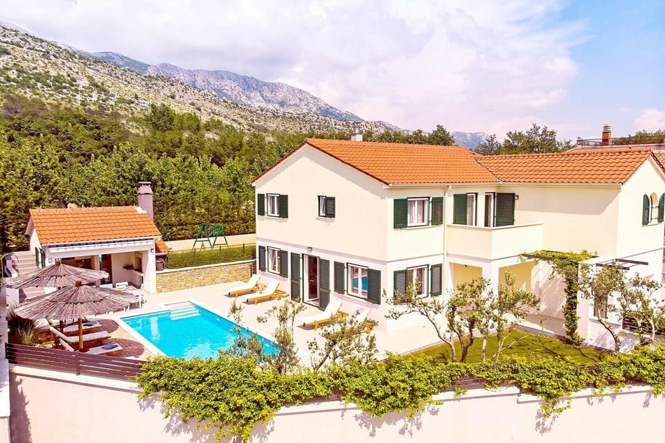 View from the west side of the villa