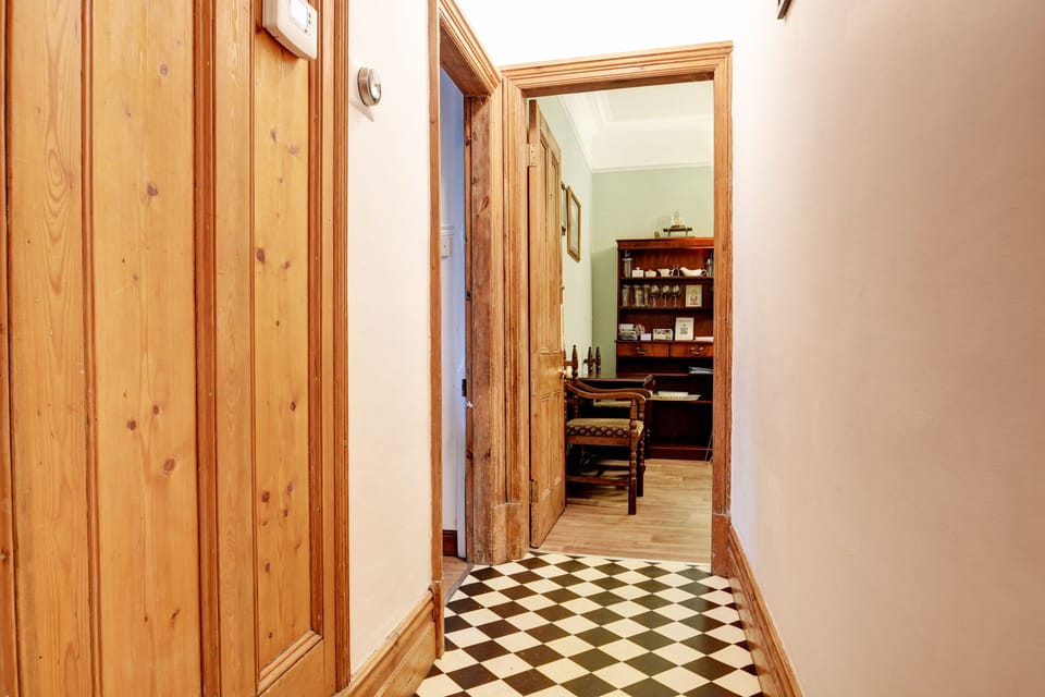 Hallway to dining room