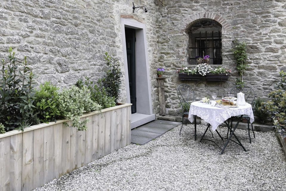 Garden and main entrance