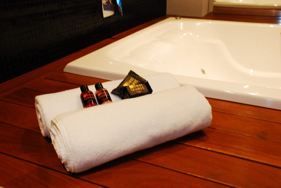 Suíte Rooftop | Bathroom amenities | Free toiletries, hair dryer, towels, soap