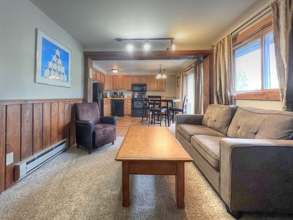 Three Seasons #205, Crested Butte Vacation Rental - Three Seasons #205, Crested Butte Vacation Rental