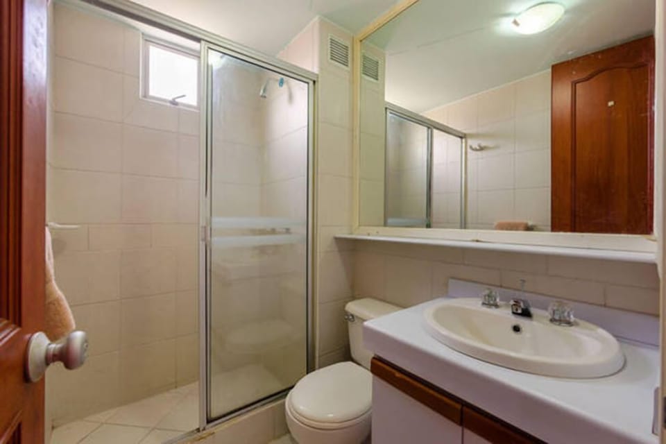 Shower, towels, soap, shampoo