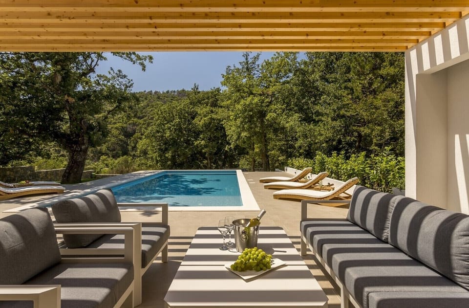 Villa Ventura is fully airconditioned 150sqm property located on 930sqm