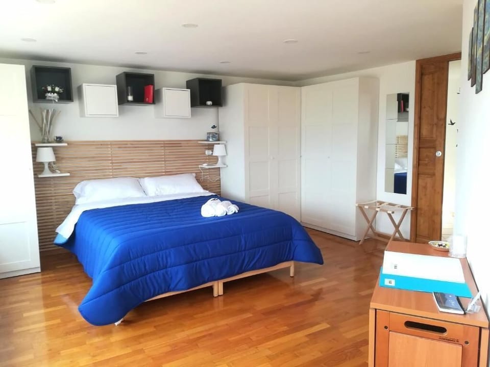 Panoramic Double Room | Memory foam beds, minibar, in-room safe, desk