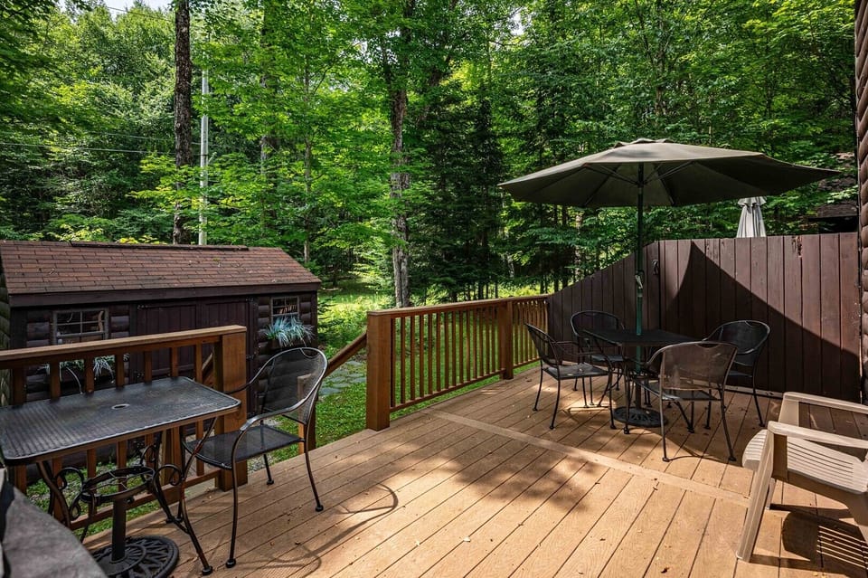 Private Deck
