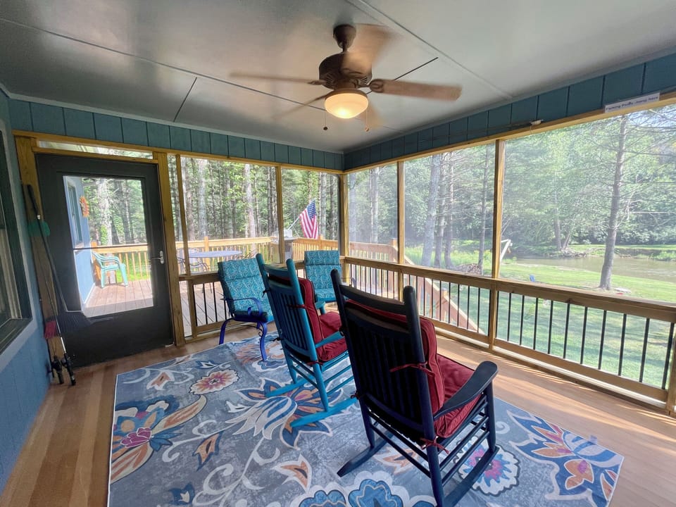 Screened in Porch, Rockers