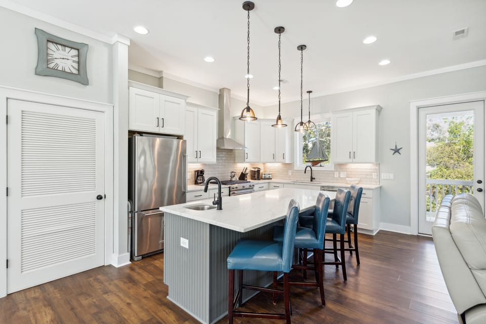 Fully equipped kitchen
