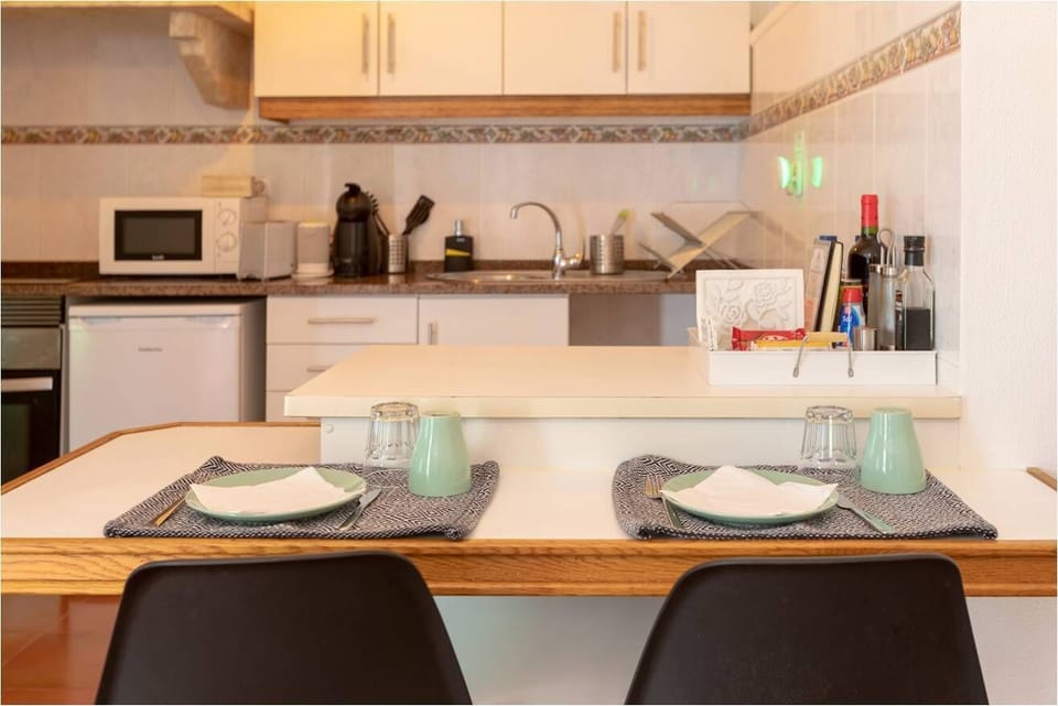 Villa, 1 Bedroom | Private kitchen | Mini-fridge, microwave, stovetop, dishwasher