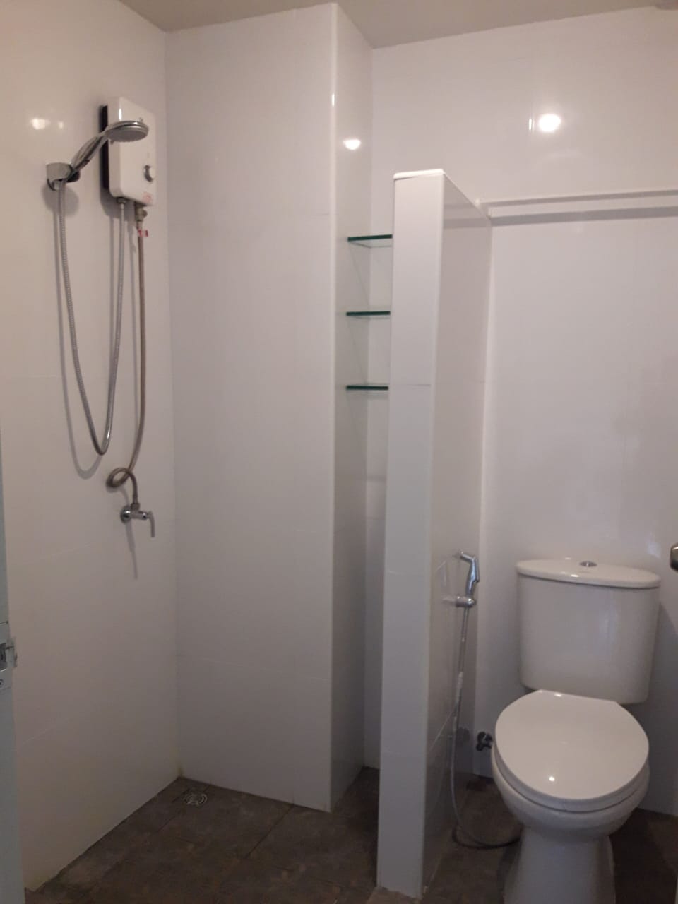 Standard Double Room, 1 Bedroom | Bathroom shower