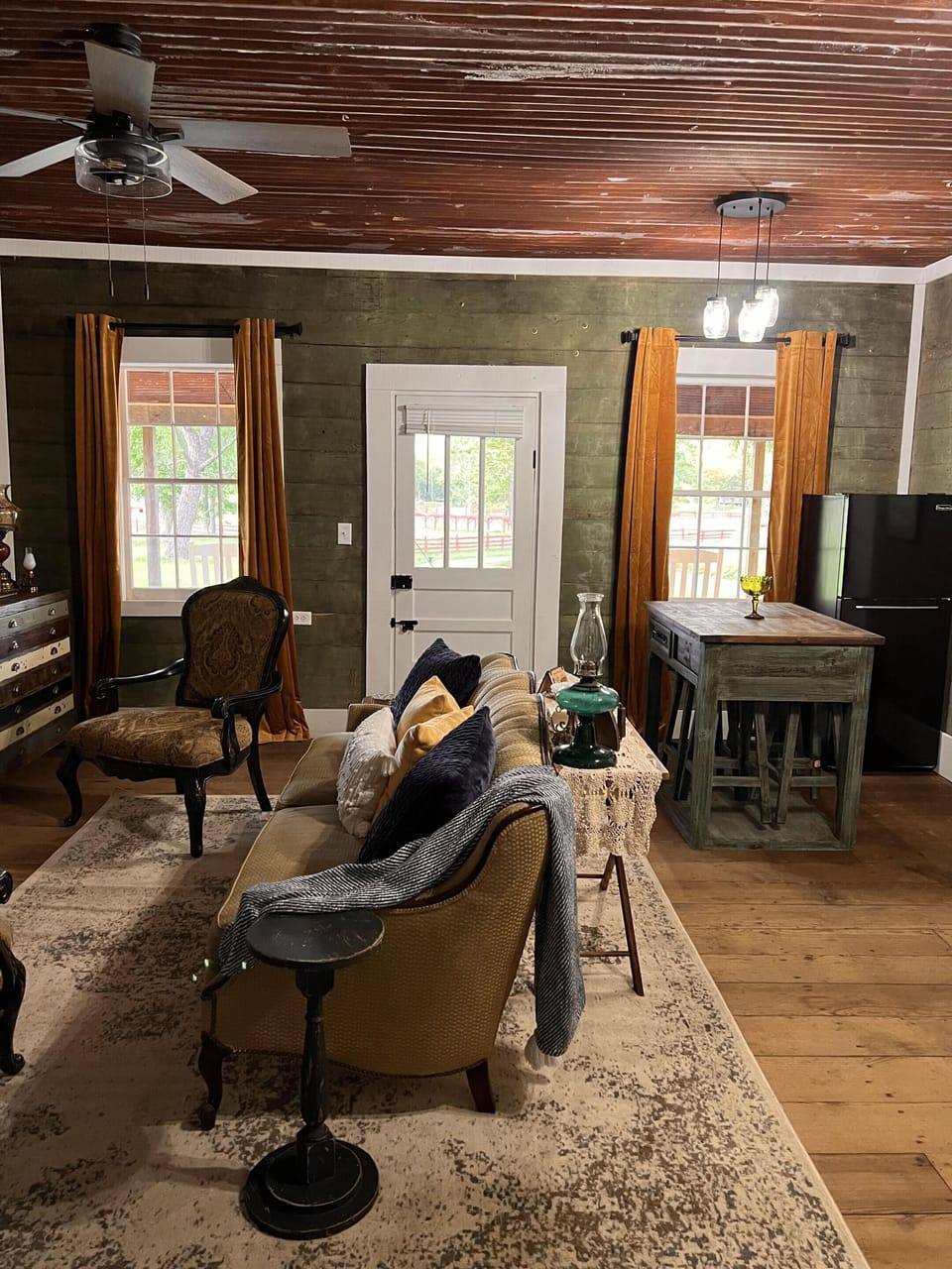 Cabin, Private Bathroom (Greenbrier Cabin) | Lounge