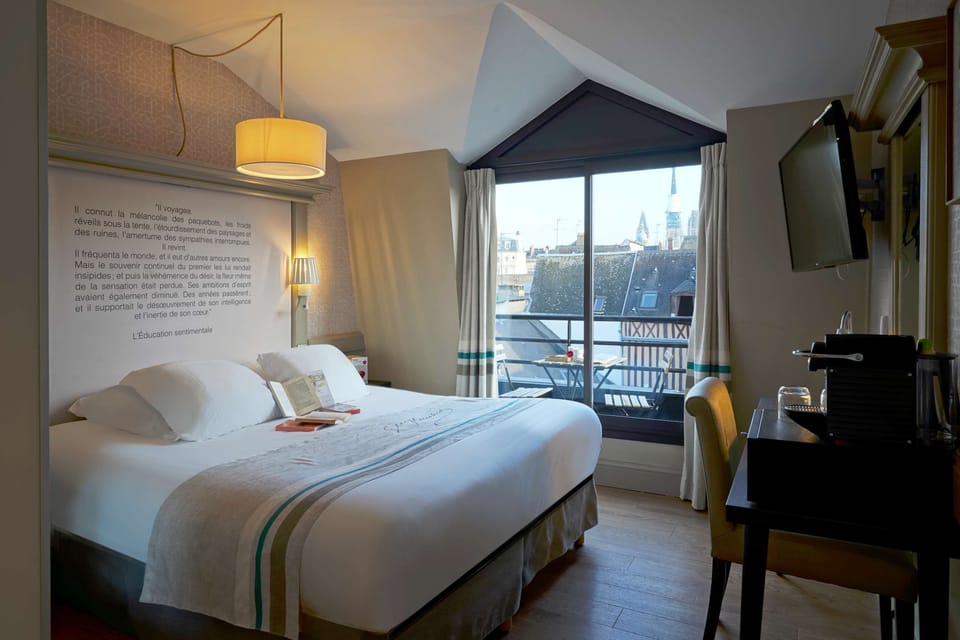 Superior Room, 1 Queen Bed, Balcony, City View (Larger Room) | In-room safe, desk, soundproofing, free cribs/infant beds