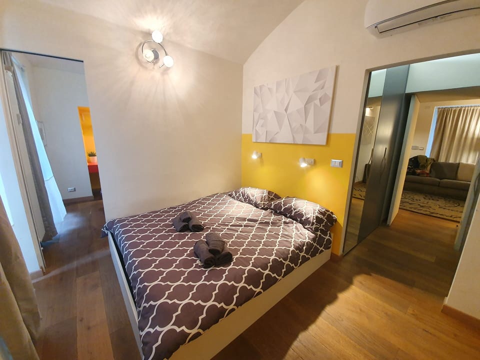 Apartment, 2 Bedrooms | 2 bedrooms, down comforters, desk, iron/ironing board